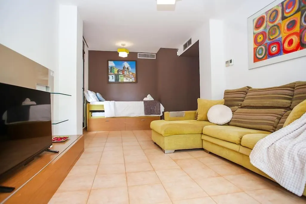 Al47 Spacious Apartment Near Fenals Beach Lloret de Mar