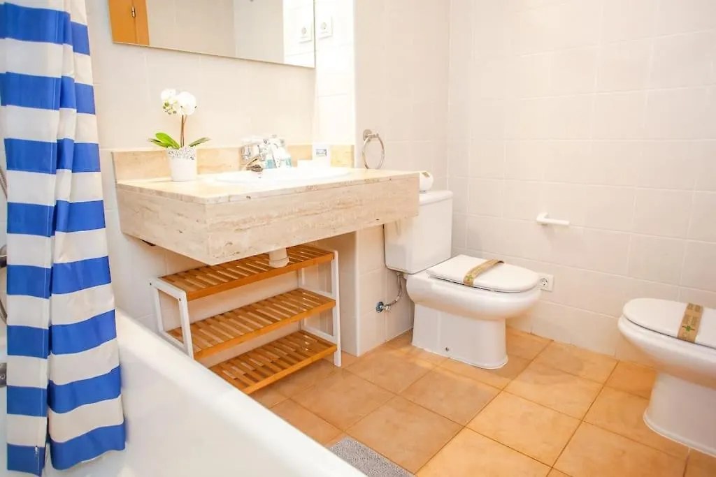 Al47 Spacious Apartment Near Fenals Beach Lloret de Mar 0*,  Espanha
